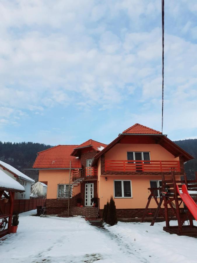 Casa De Oaspeti Cristian Praid Eksteriør bilde